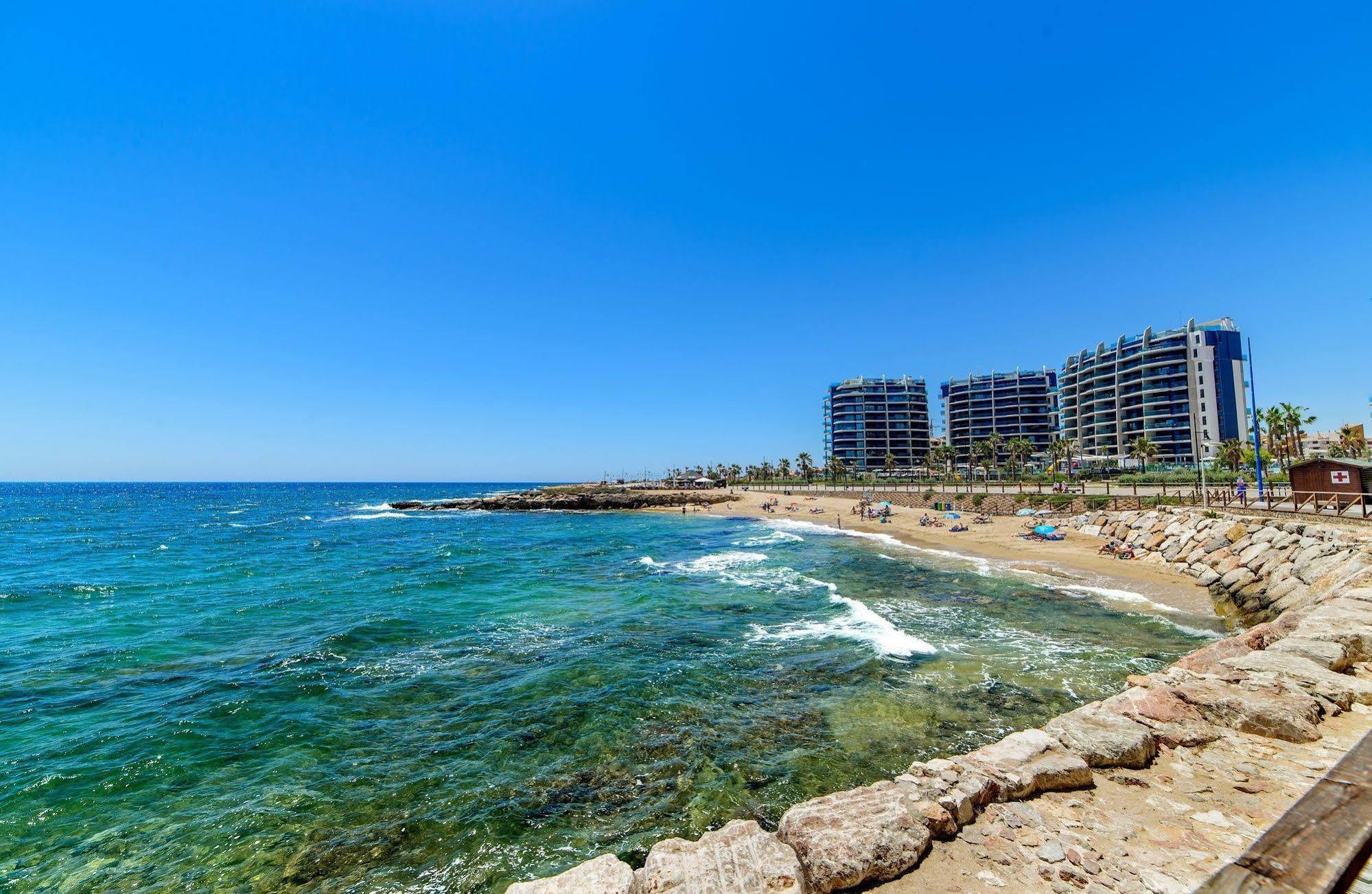 Appartement Bennecke Leonardo à Torrevieja Extérieur photo